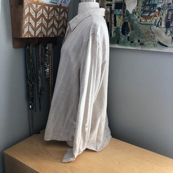 Orvis Linen Button Up Shirt - Coastal Chic Beachy - Picture 6 of 11